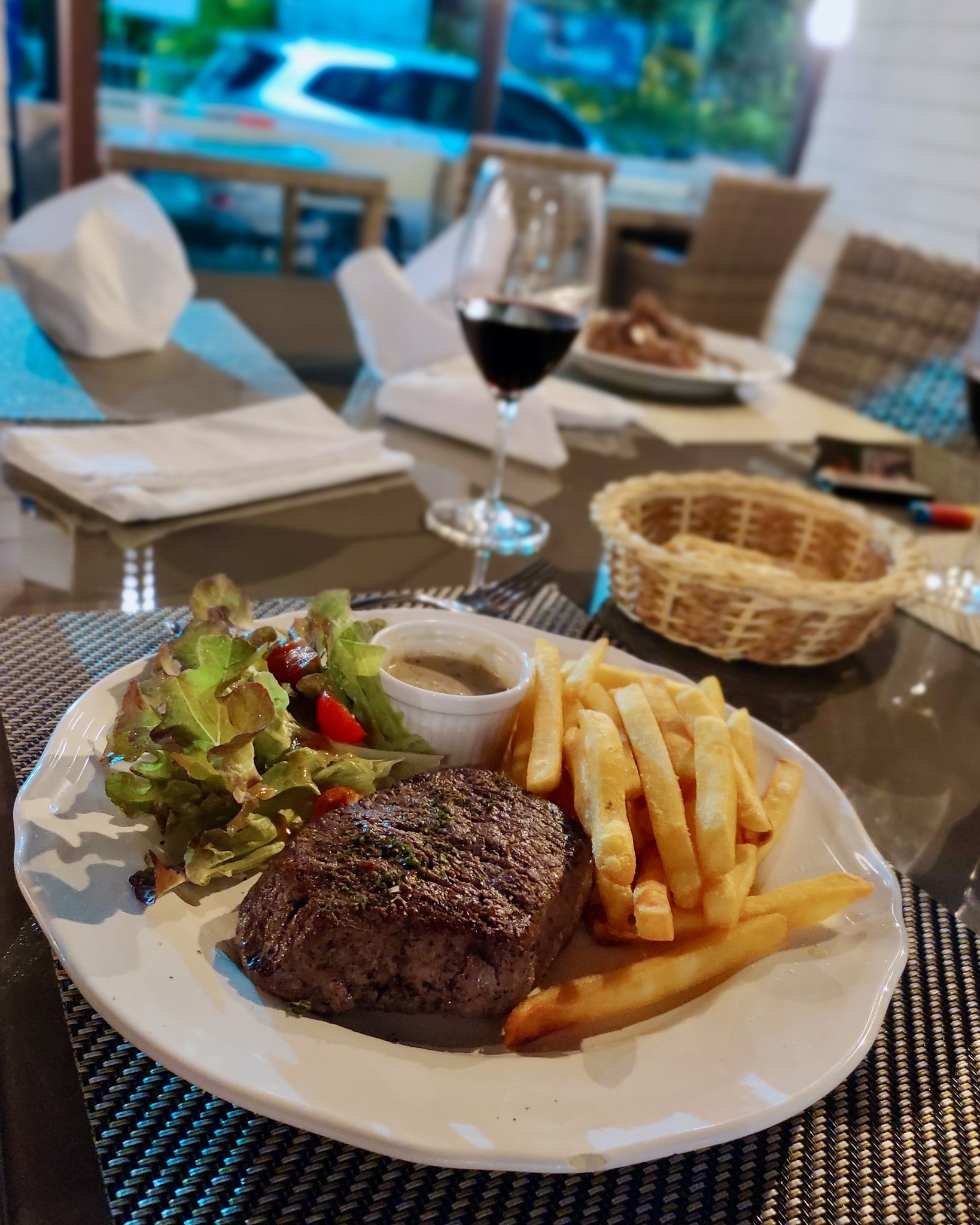 Steak-frites sauce au poivre